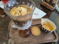 -上海和平饭店维克多咖啡厅 Victor's