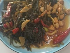 -丹水桥地锅鱼·翘嘴鲌·地方特色全鱼宴(丹江口大坝店)