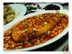 松子黄鱼&nbsp;65元-功德林(南京西路店)