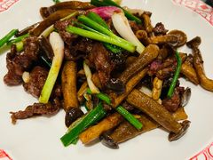 -谭厨中山传家菜.乳鸽.脆鲩鱼(华强北中航城店)