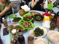 -黄亚华小食店(Jalan Alor)