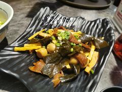 卤味素拼-嘎嘎鸭脑壳(蜀汉路店)