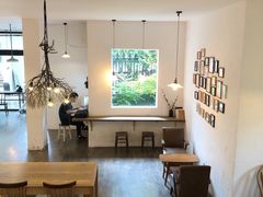 大堂-MAISON门前杂货店