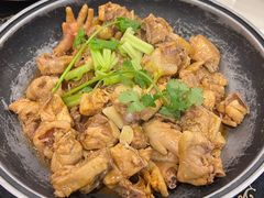 沙姜焗鸡-大嫂镬仔·焖鸡煲·啫啫煲(逢源路店)