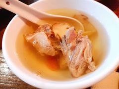 松茸汽锅鸡-中8楼风尚云南菜(颐堤港店)