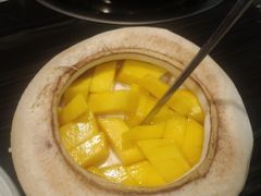 -东椰·海南椰子鸡火锅(朝阳门店)