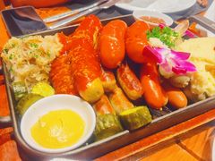 香肠拼盘-申德勒加油站餐厅(三里屯北小街店)