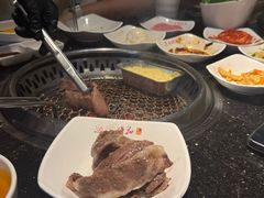 -木槿花韩式炭烤·熟成肉工坊(孙文东路店)