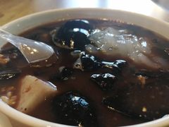 -杨小贤(东融国际影城店)