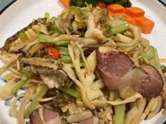 -鑫真味私房菜馆