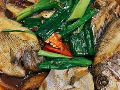 -鑫悦楼煎蟹·16年海鲜大排档