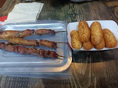 -花儿姐与战哥的美食档