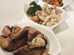 腌蘑菇-老井俄式餐厅