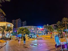 -观澜湖新城运动奥莱区