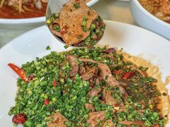 闻香糊辣肝腰-孔雀云贵川·融合菜(长宁来福士店)