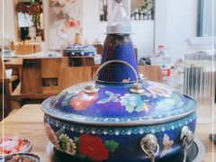 -毛辣果·贵州红酸汤牛肉火锅(西单店)