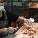 在这家烧烤店可以展现真正的技术了