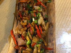 -火咂咂竹筒宴(告庄店)