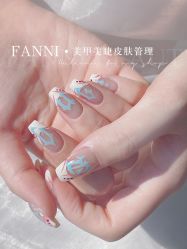 点击看大图 -Fanni美甲美睫皮肤管理