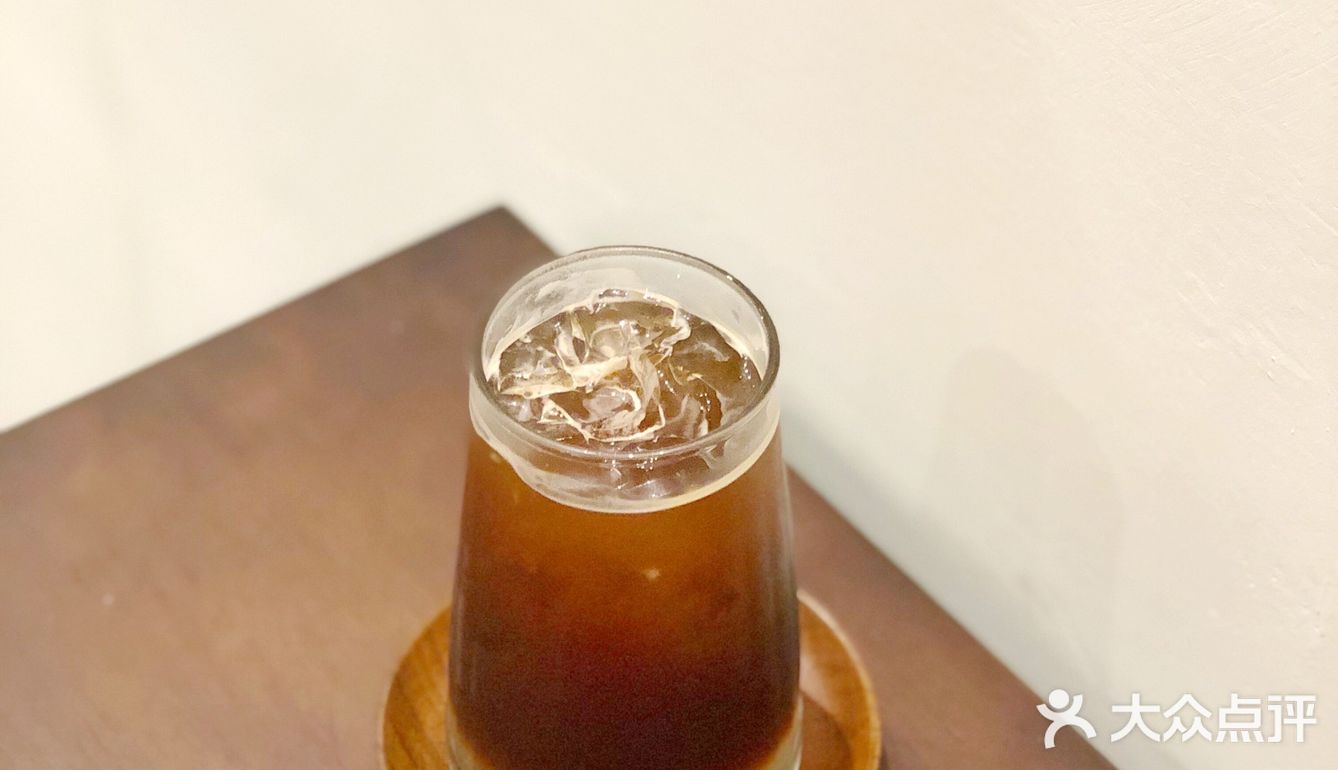 新店|发现一家低调的日系治愈感咖啡馆