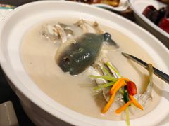 -肆月河豚·新淮扬(金融街店)