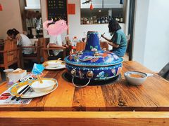 -毛辣果·贵州红酸汤牛肉火锅(西单店)