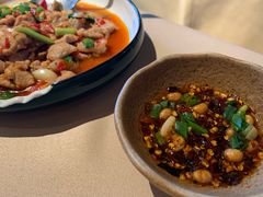 糟辣小炒肉-山石榴·贵州菜(丰盛里店)