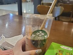 -星巴克(济南美莲广场店)