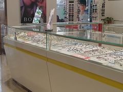 -波涛眼镜(师大路店)