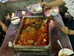 -罗满娘特色豆花烤鱼