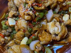 -虾弄弄海派小龙虾·牛羊蝎子火锅