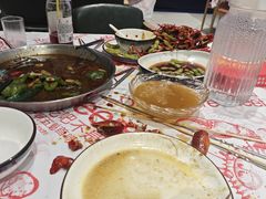 -老班长·小龙虾·鲜货烧烤大排档(金街美地店)