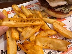 -Bamba Marha Burger Bár #OKTOGON