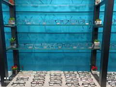 -Trend1881视光·蔡司视觉(领展广场店)