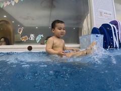 -龙格亲子游泳·水育早教运动中心(龙湾天街店)