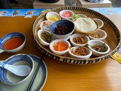 -包整·丝娃娃(一览甲秀楼风景店)