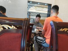 -嘉瑞酒店有限公司