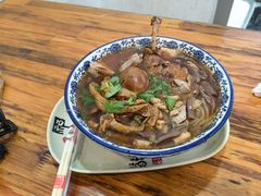 -叶新小吃店(来凤小区总店)