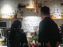 -猫爷的腔调·黔小馆(交大医学住宅区店)