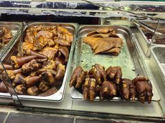 -老鼎万春卤菜(五代传承创始老店)