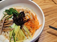 鸡丝凉米线-云海肴云南菜·蒸汽石锅鱼(北京良乡华冠店)