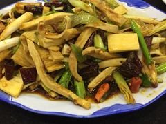 -瑞杰烧烤店·24小时营业(山东路店)