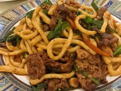 -欧提汗·新疆餐厅·清真(银都路店)