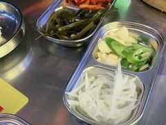 -哈哈碳都·牛肋条无限自助烤肉(台江万达店)