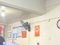 -建国蚵煎蚵面