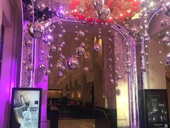 -Salon de The de Joel Robuchon(外滩18号店)