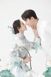 -雪中彩影婚纱摄影·微光艺术中心