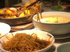 -小菜园新徽菜(宜兴八佰伴店)