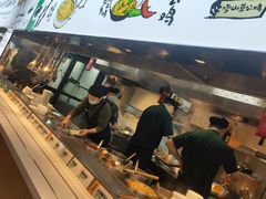 -老乡鸡(上海品尊国际中心店)