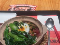 -华记煲仔华·煲仔饭(市桥易发店)